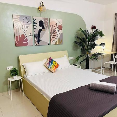 Sage : Private Studio Room In Koregaon Park Pune Luaran gambar